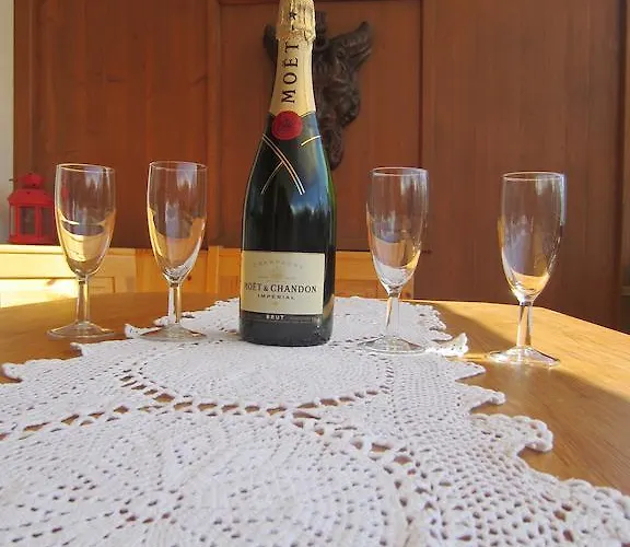 In 1700m Mit Traumblick Grächen